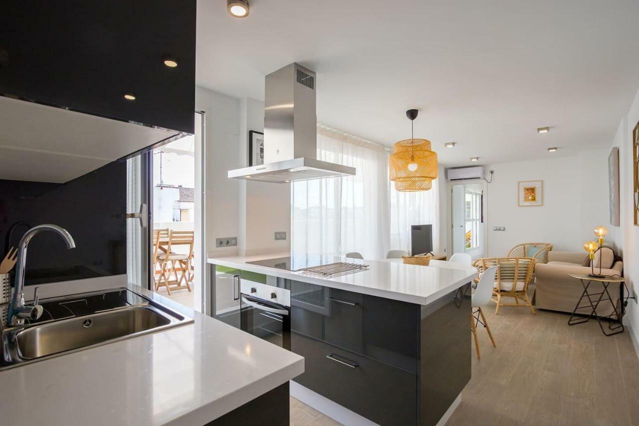 Triana Deluxe Skyview Appartement Sevilla Buitenkant foto